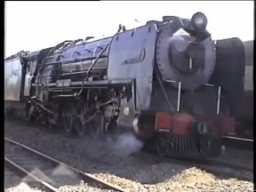 South African Steam_ 15F 3153 Magaliesburg Express 1994.mp4_snapshot_01.58_[2024.09.21_21.45.21]